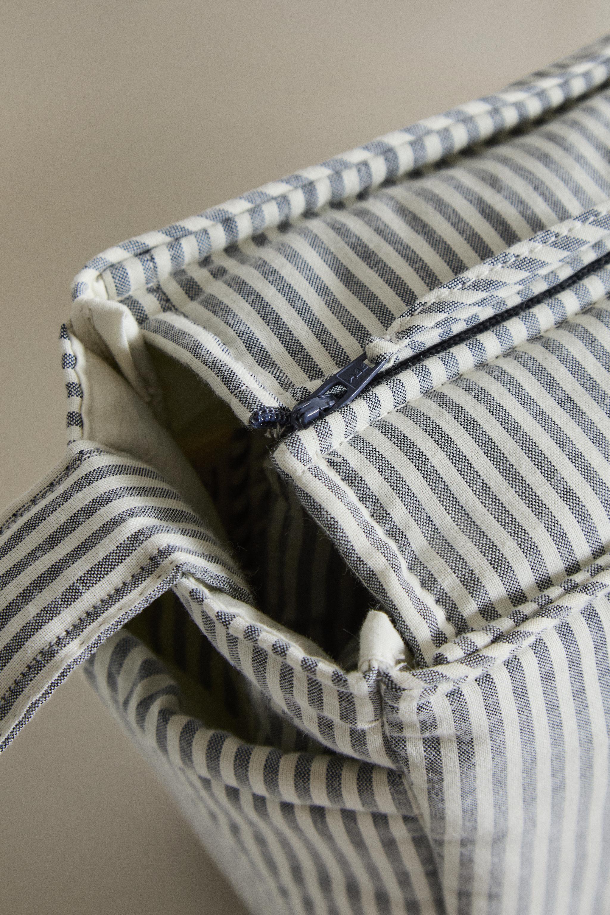 STRIPED COTTON MATERNITY BAG